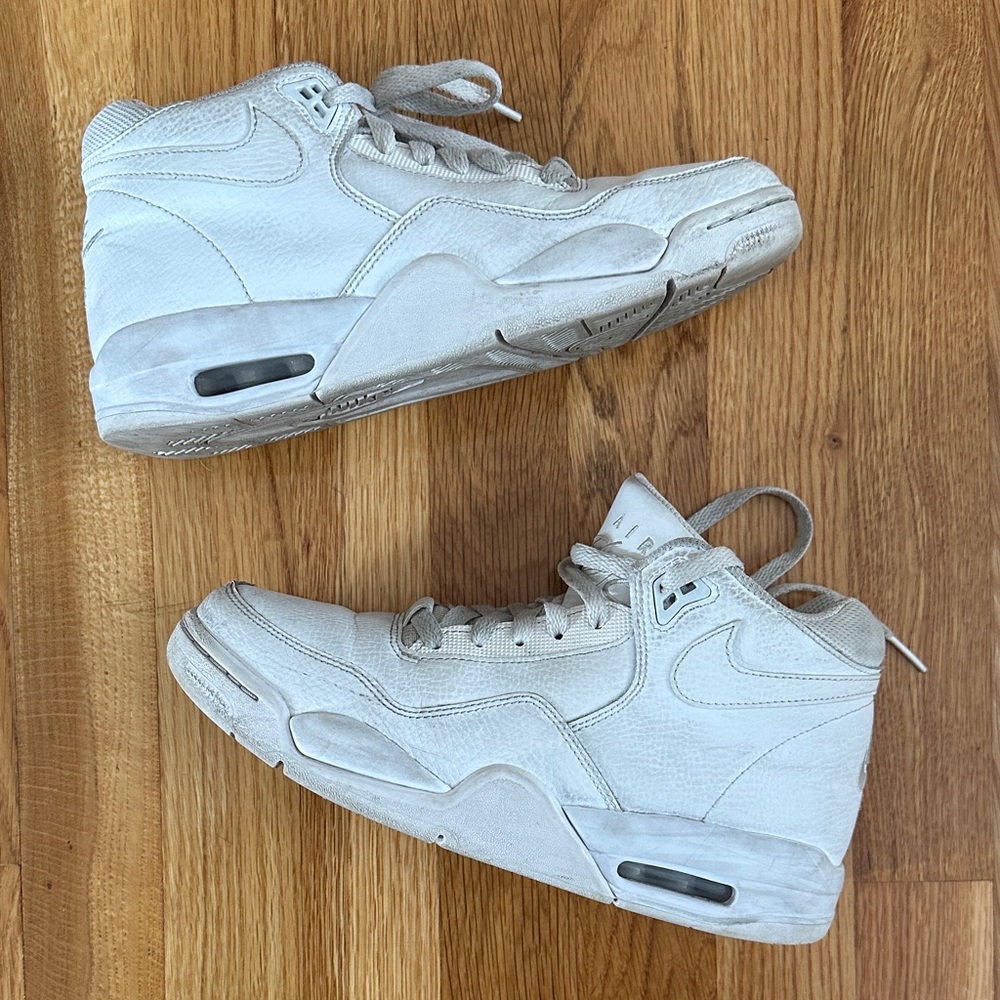 White Nike Sneakers